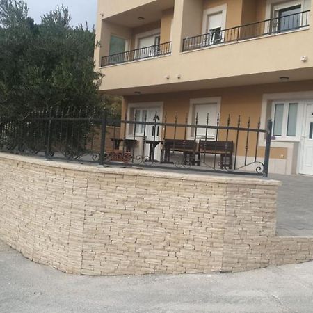 Ferdo 2 Apartment Makarska Exterior photo