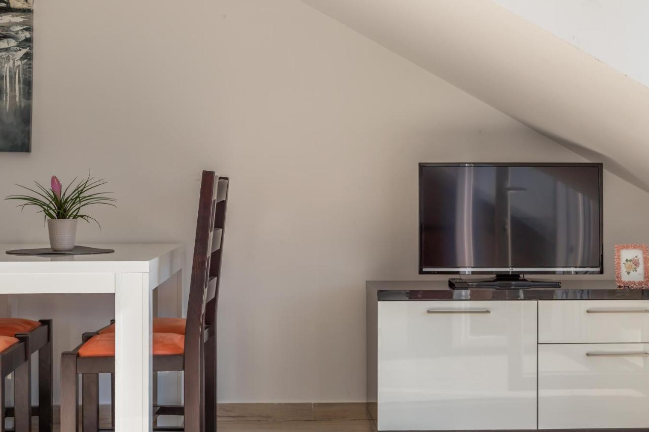 Ferdo 2 Apartment Makarska Exterior photo
